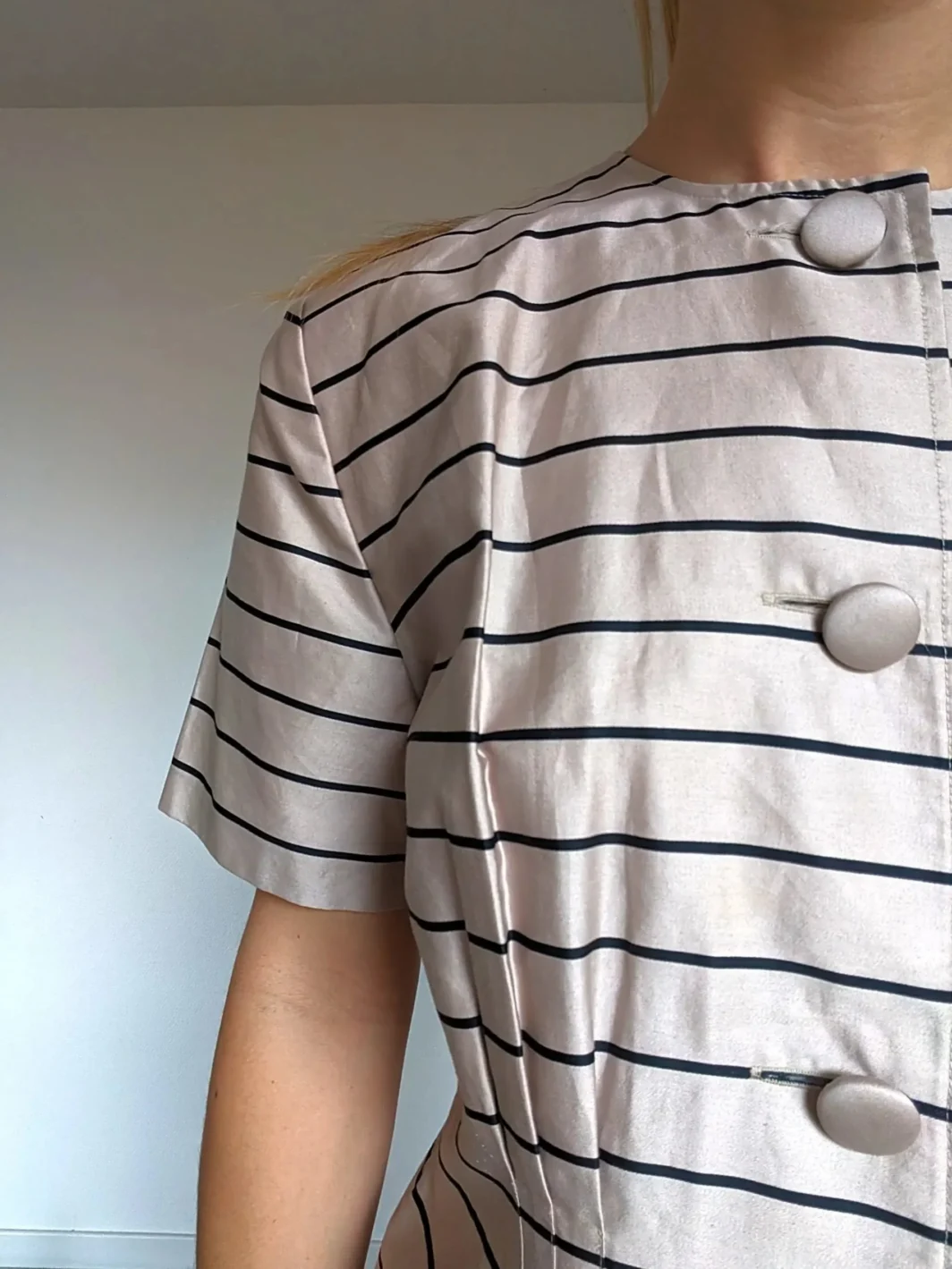 Versatile Vintage Midi Dress | 1970s | Silk | French Casual Chic