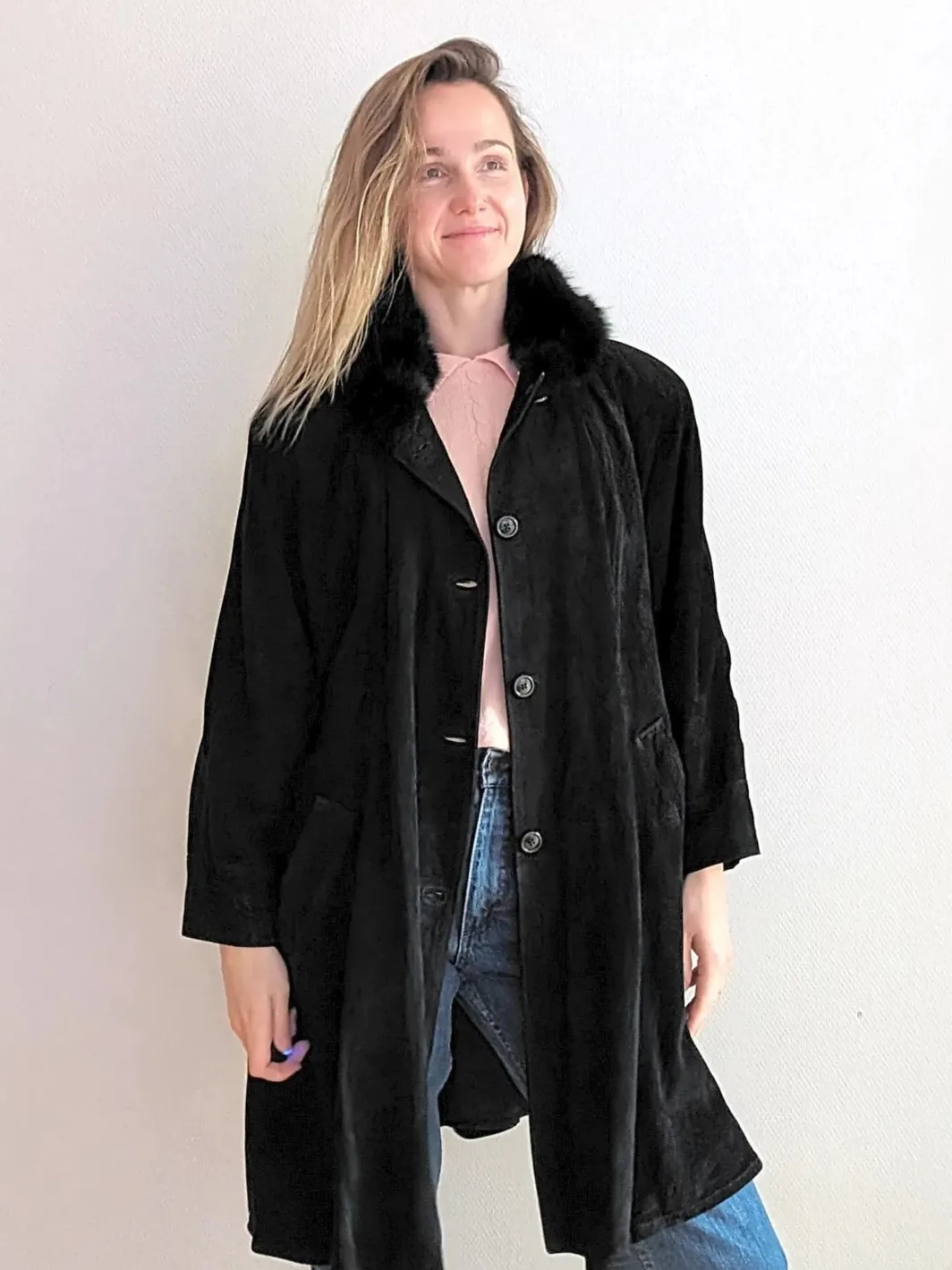 1970s Suede A-Line Overcoat | Medium | Italian Vintage | Luxe Fur Collar
