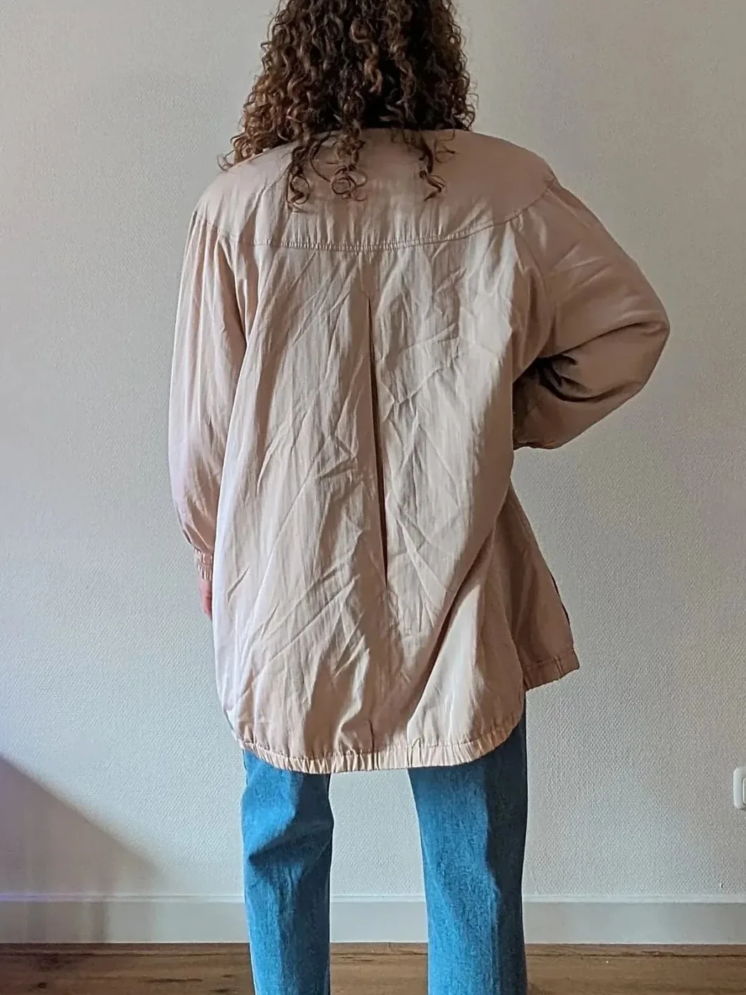 1990s Beige Winter Coat | L | Faux Fur Lining | Excellent Condition
