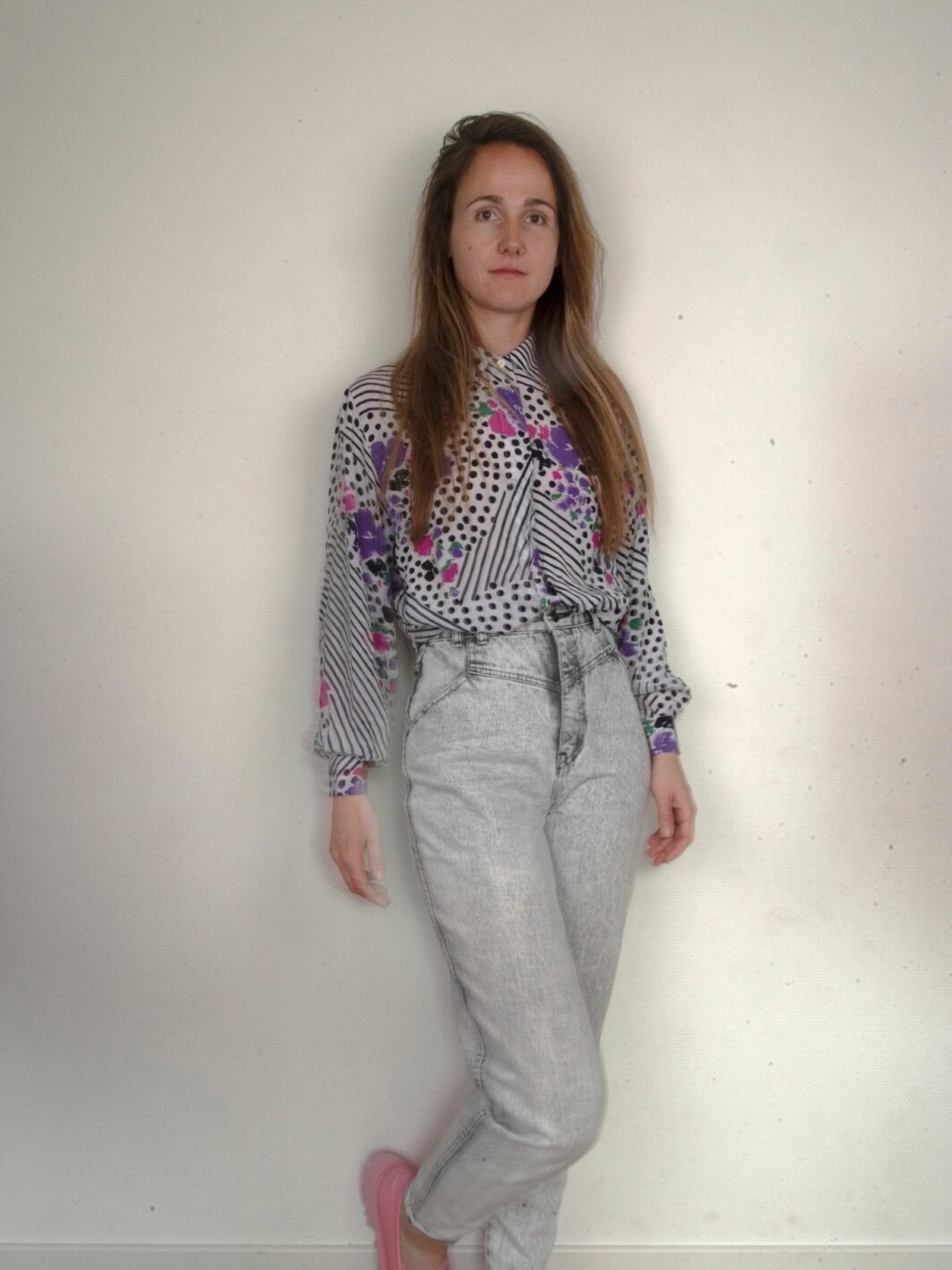 Vintage 80s High Rise Jeans | Tapered Leg Jeans | No Back Pockets | Washed Grey 1980s Jeans | Capsule Outfit | Size 8